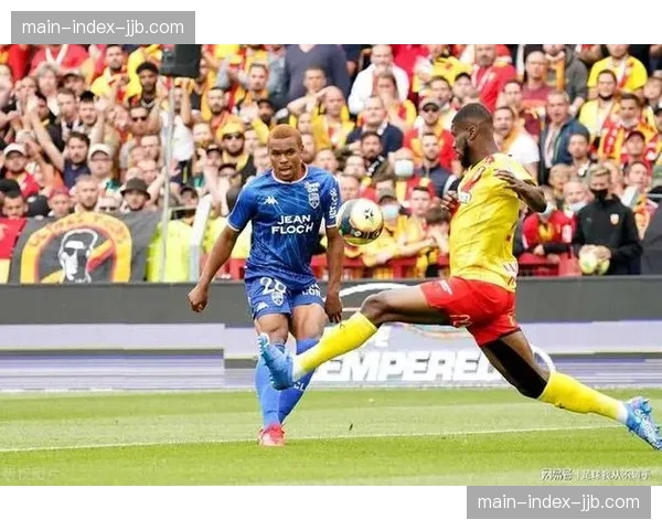 保级六分战前瞻：阿尔梅里亚坐镇主场迎战直接对手加的斯