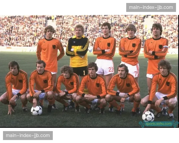 “历史今日：十年前的今天，玛雅·摩尔率领山猫队夺得队史首冠”